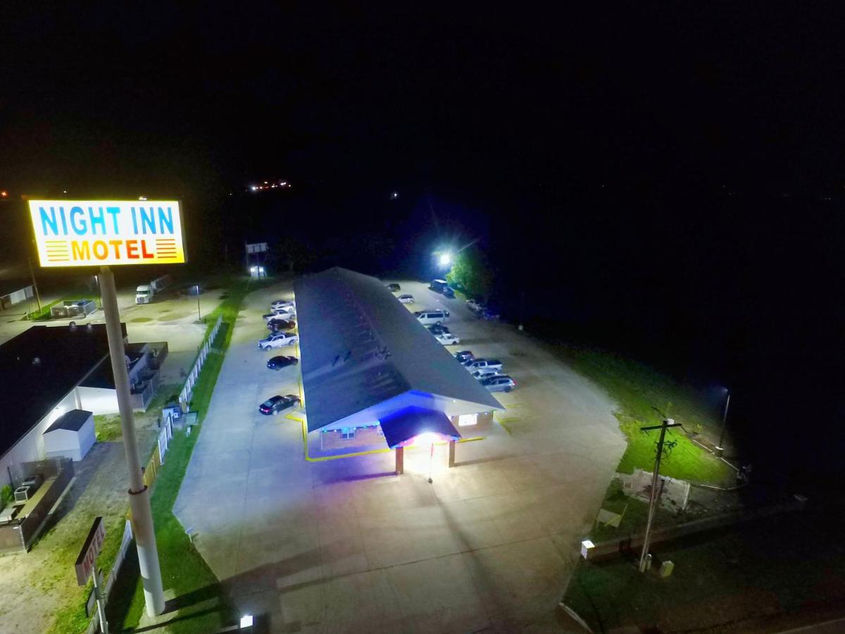 Night Inn Sweet Springs Exteriér fotografie